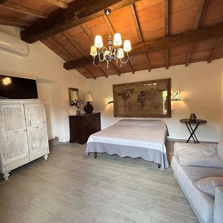 Agriturismo La Fontaccia Montiano  Luaran gambar