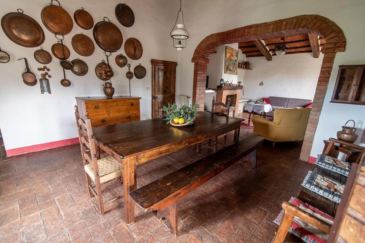 Agriturismo La Fontaccia Montiano  Luaran gambar