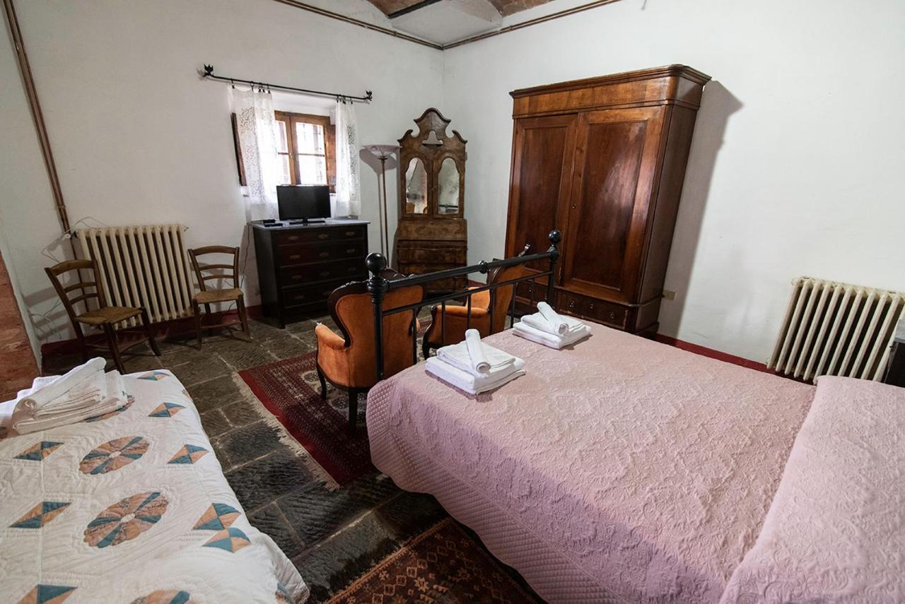 Agriturismo La Fontaccia Montiano  Luaran gambar