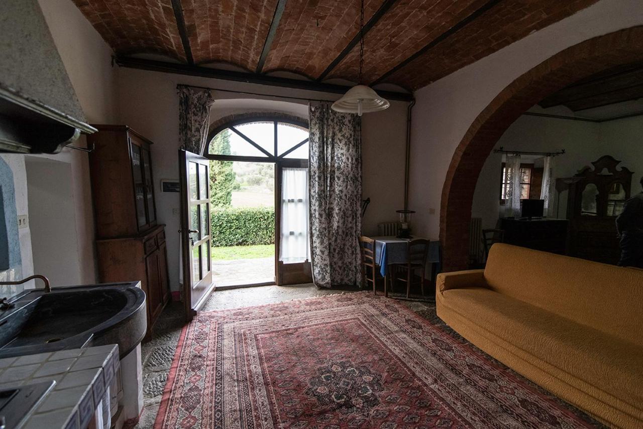Agriturismo La Fontaccia Montiano  Luaran gambar